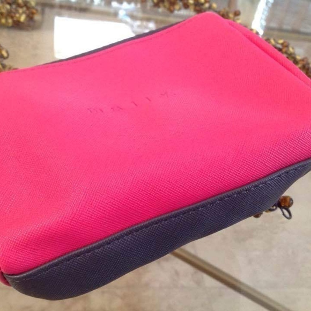 Mally Beauty Hot Pink & Gray MINI Zippered Makeup Bag / Cosmetics bag / NEW - Picture 3 of 5